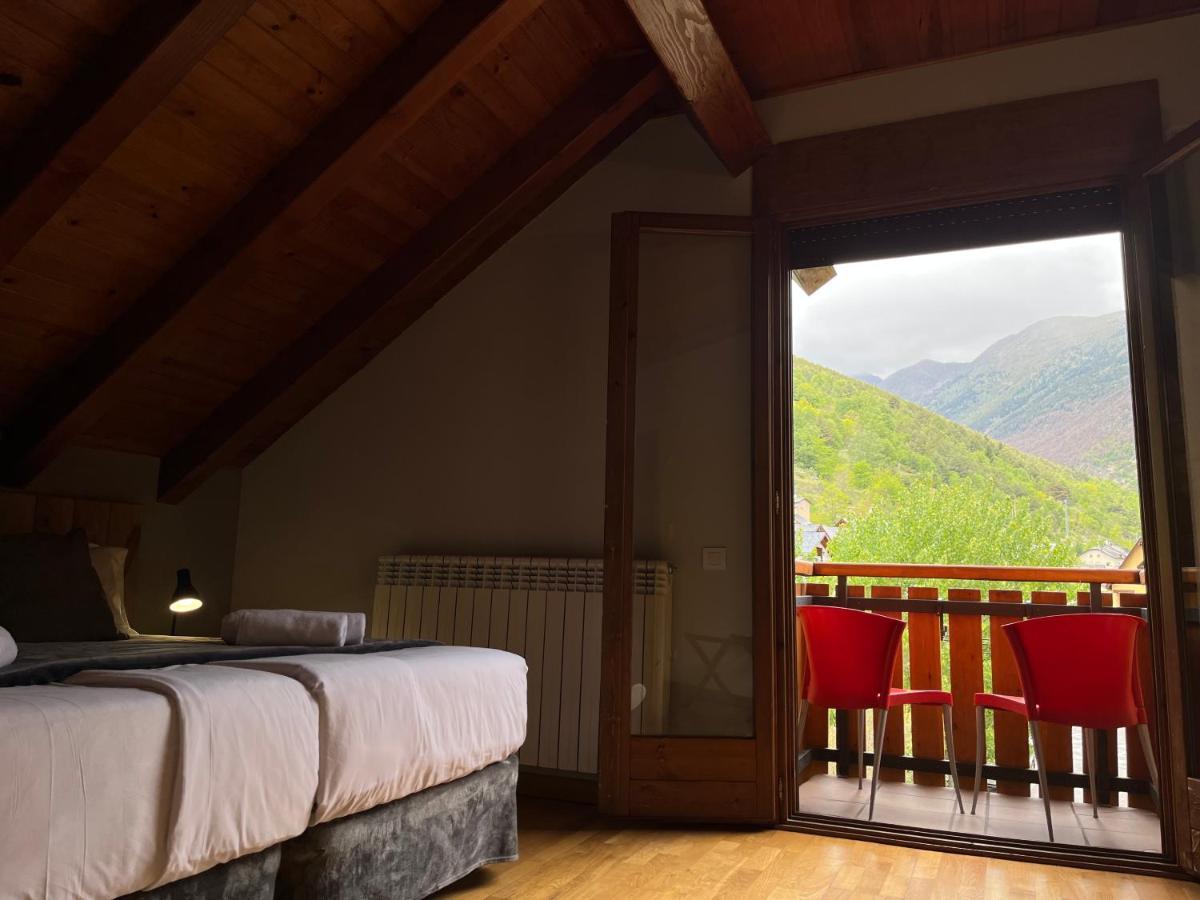 Hotel Els Encantats Espot Zewnętrze zdjęcie