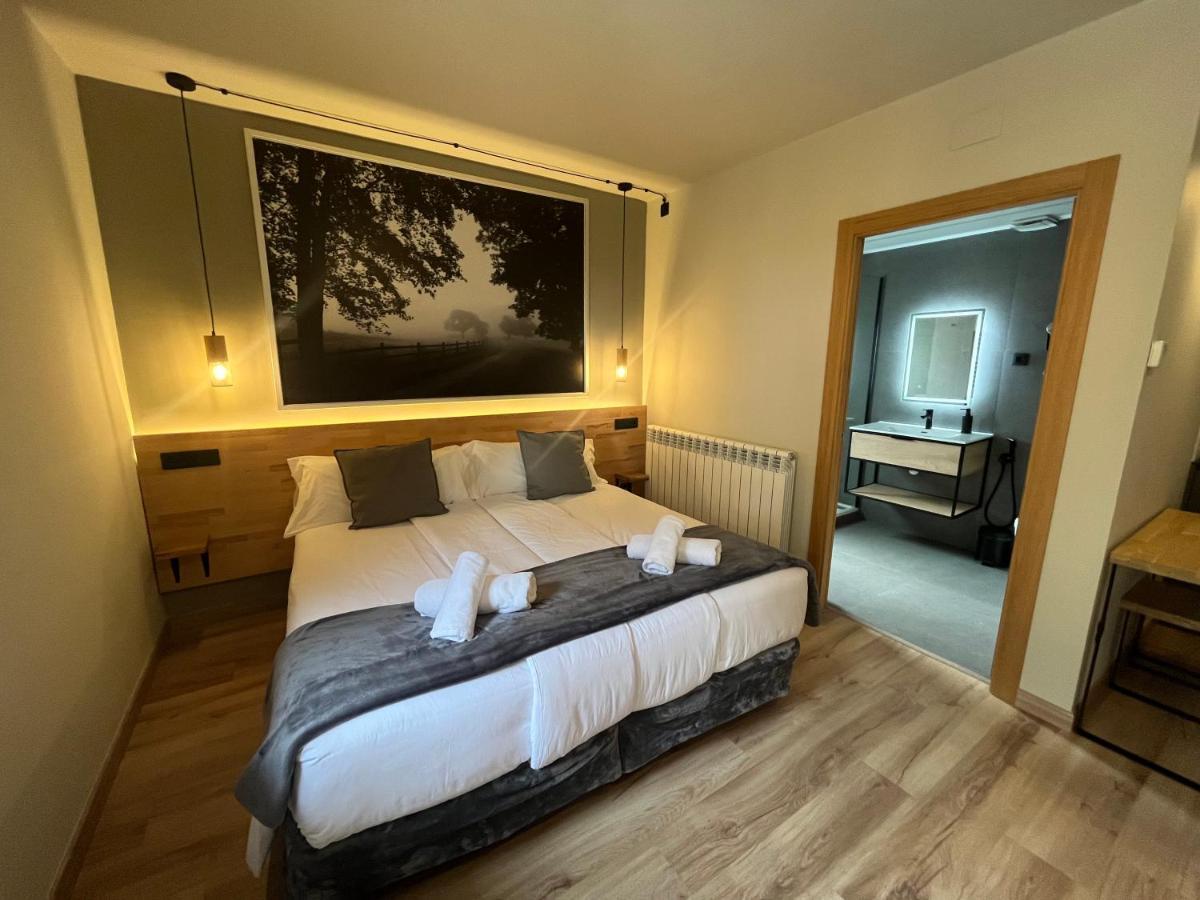 Hotel Els Encantats Espot Zewnętrze zdjęcie