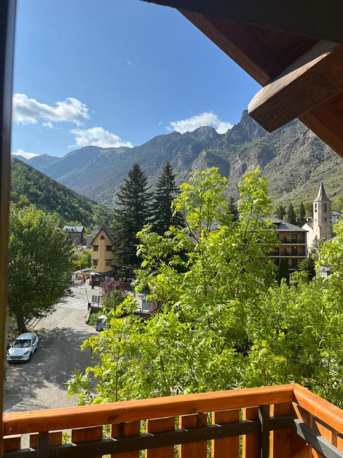 Hotel Els Encantats Espot Zewnętrze zdjęcie